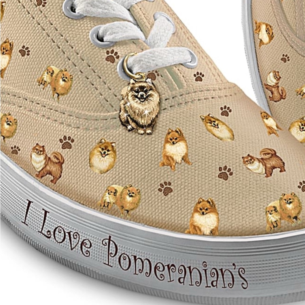 Pomeranian Print Sneakers from the Bradford Exchange 7.5